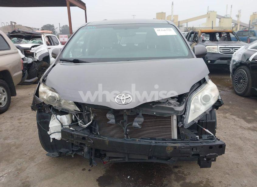 Photo 13 of 2015 Toyota Sienna LE 8 PASSENGER (VIN 5TDKK3DC6FS587755)