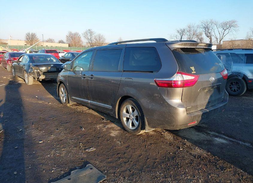 Photo 3 of 2015 Toyota Sienna LE 8 PASSENGER (VIN 5TDKK3DC6FS607437)