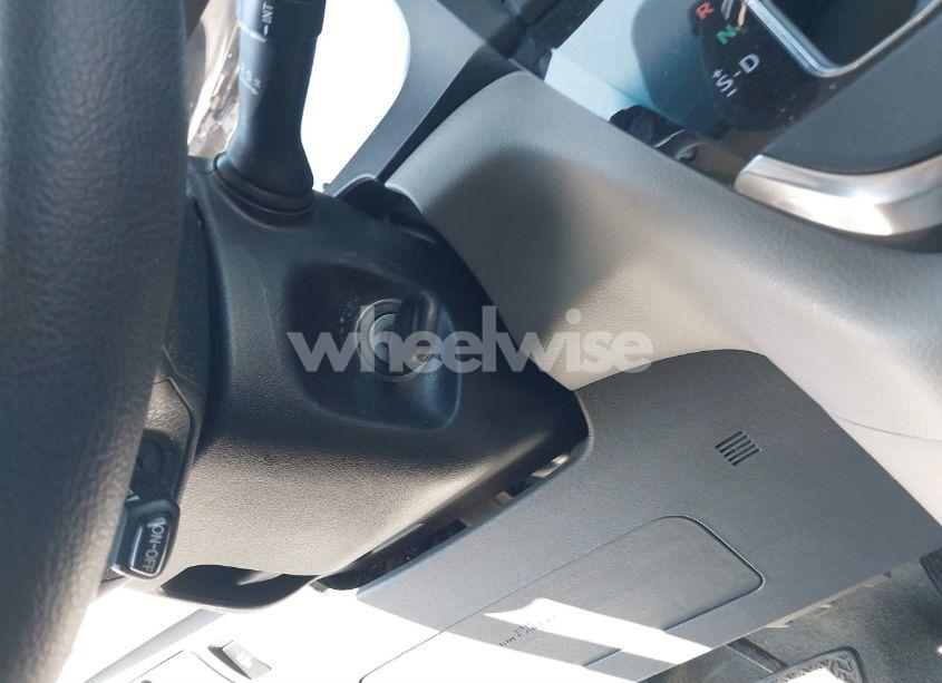 Photo 11 of 2016 Toyota Sienna LE 8 PASSENGER (VIN 5TDKK3DC6GS696573)