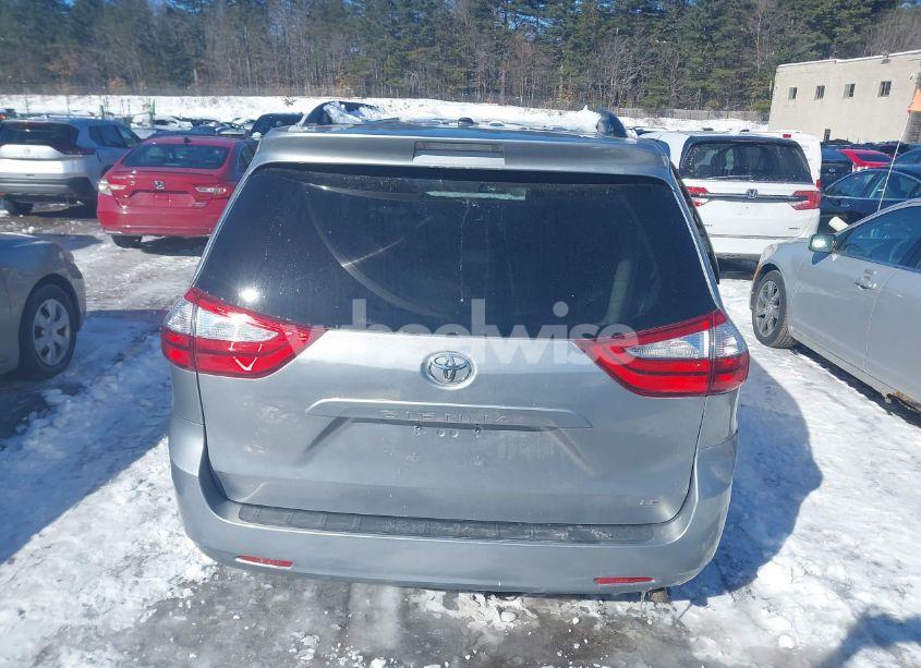 Photo 17 of 2016 Toyota Sienna LE 8 PASSENGER (VIN 5TDKK3DC6GS711315)