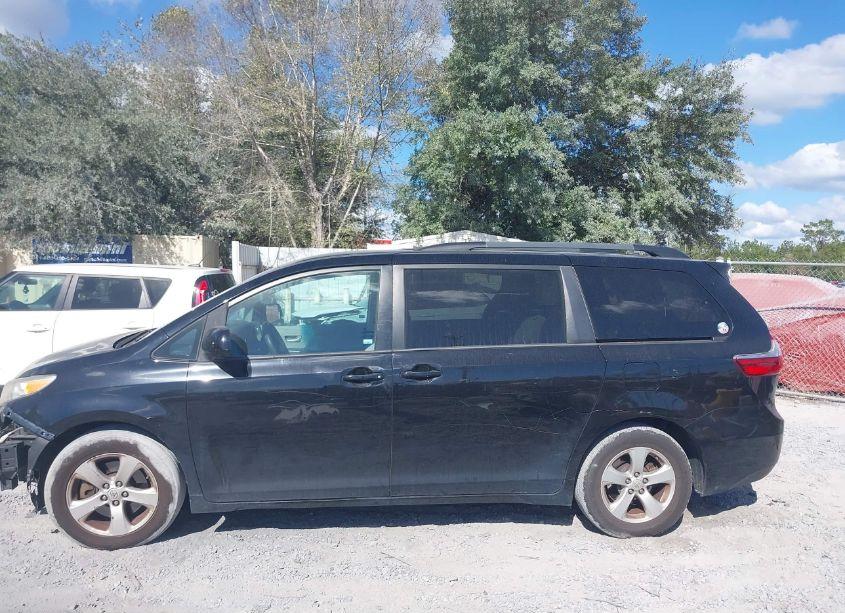 Photo 14 of 2016 Toyota Sienna LE 8 PASSENGER (VIN 5TDKK3DC6GS736179)