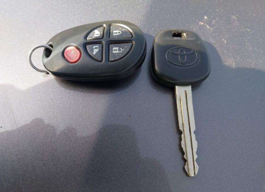 Photo 11 of 2016 Toyota Sienna LE 8 PASSENGER (VIN 5TDKK3DC6GS764533)