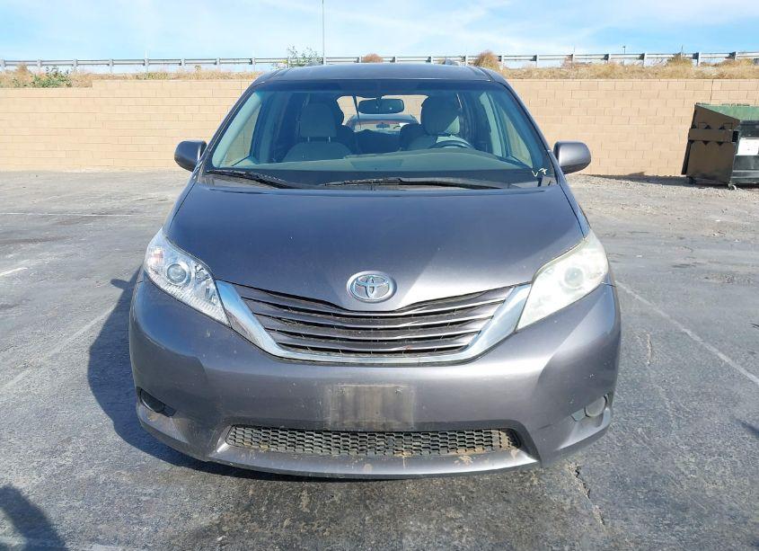 Photo 12 of 2016 Toyota Sienna LE 8 PASSENGER (VIN 5TDKK3DC6GS764533)