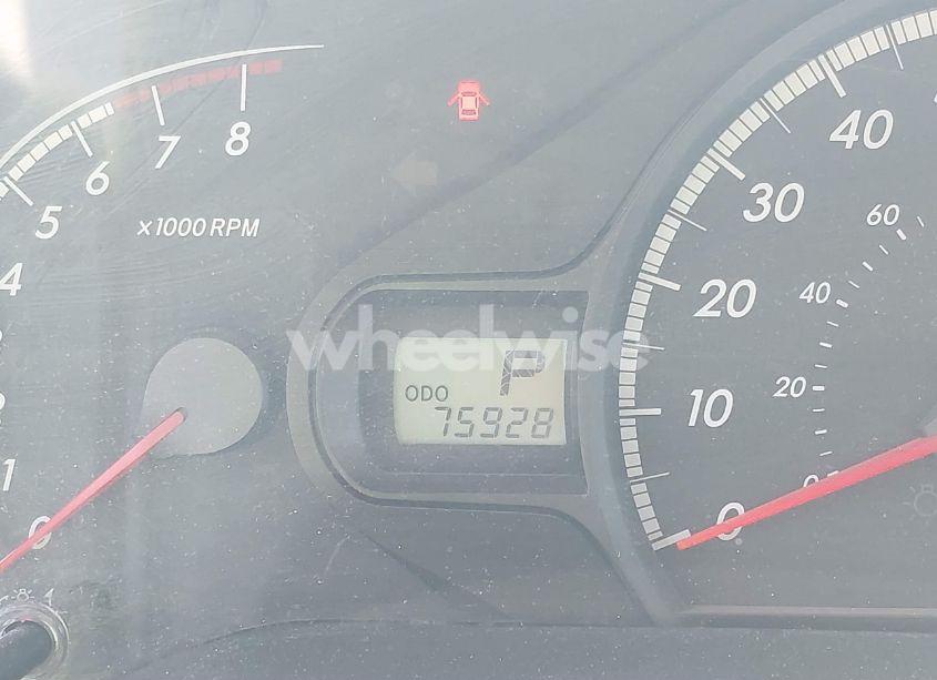 Photo 15 of 2011 Toyota Sienna LE V6 (VIN 5TDKK3DC7BS035000)