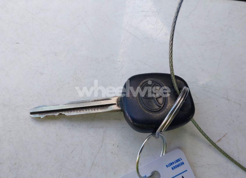 Photo 11 of 2011 Toyota Sienna LE V6 (VIN 5TDKK3DC7BS047227)