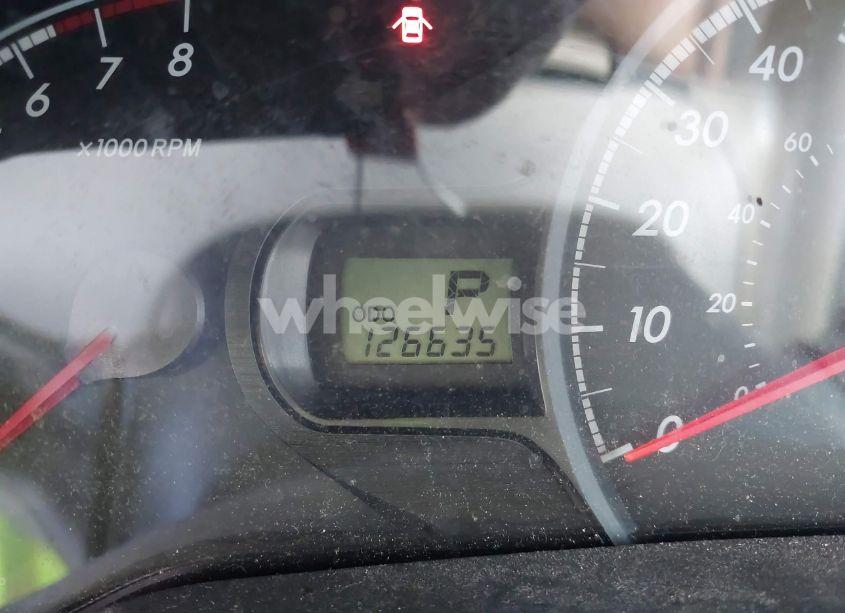 Photo 7 of 2011 Toyota Sienna LE V6 (VIN 5TDKK3DC7BS047227)