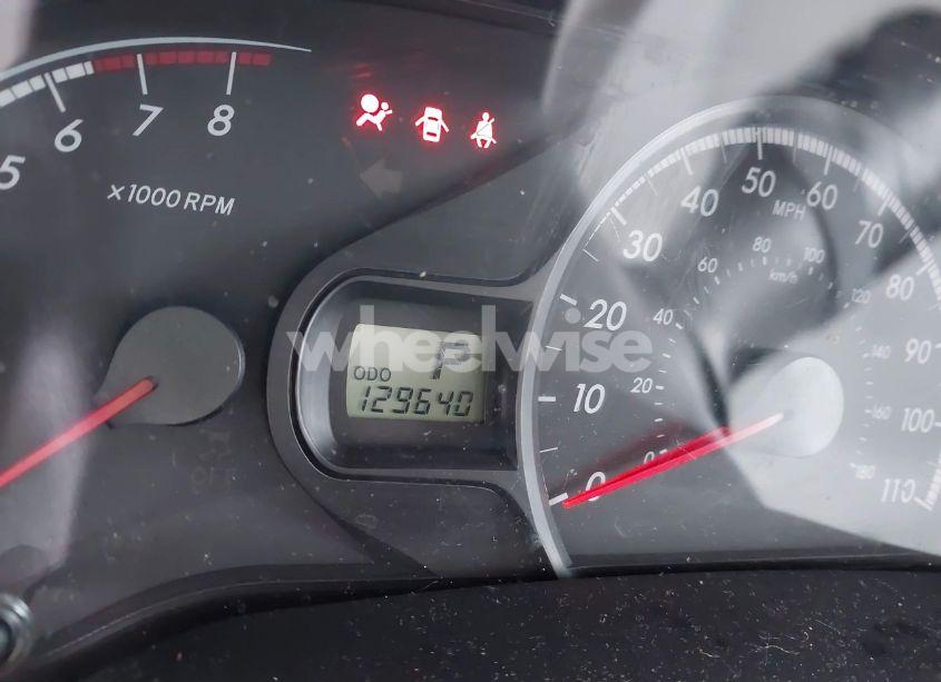 Photo 15 of 2011 Toyota Sienna LE V6 (VIN 5TDKK3DC7BS086870)