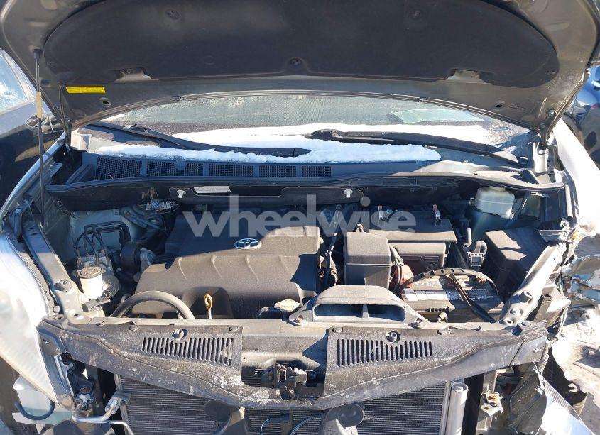 Photo 10 of 2011 Toyota Sienna LE V6 (VIN 5TDKK3DC7BS144881)