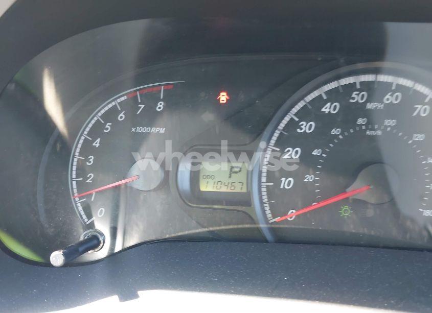 Photo 16 of 2011 Toyota Sienna LE V6 (VIN 5TDKK3DC7BS144881)