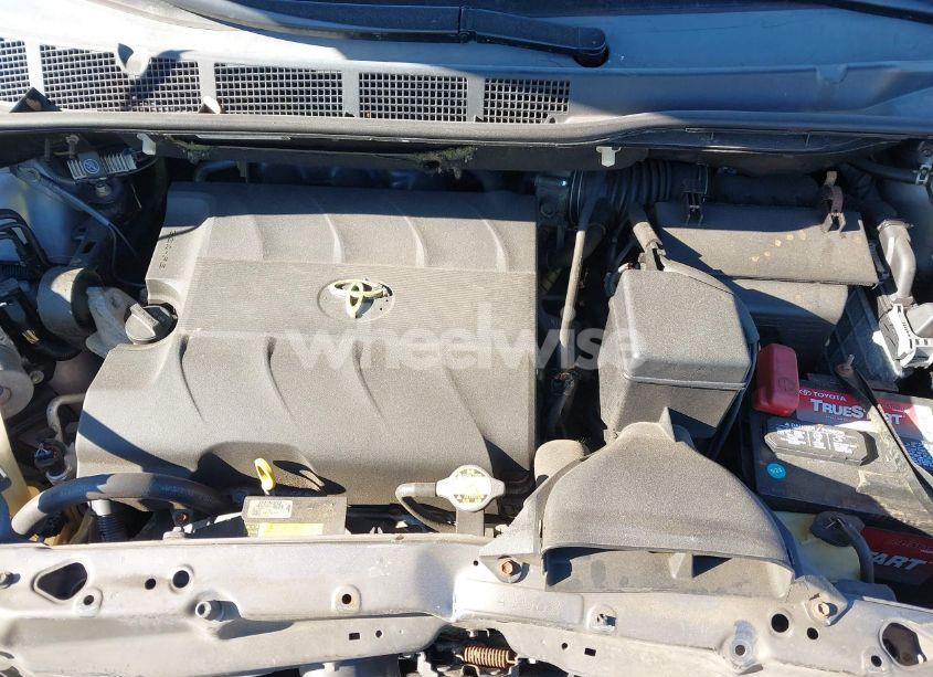 Photo 10 of 2012 Toyota Sienna LE V6 8 PASSENGER (VIN 5TDKK3DC7CS192043)