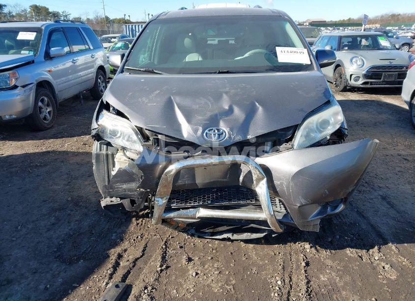 Photo 12 of 2012 Toyota Sienna LE V6 8 PASSENGER (VIN 5TDKK3DC7CS192043)