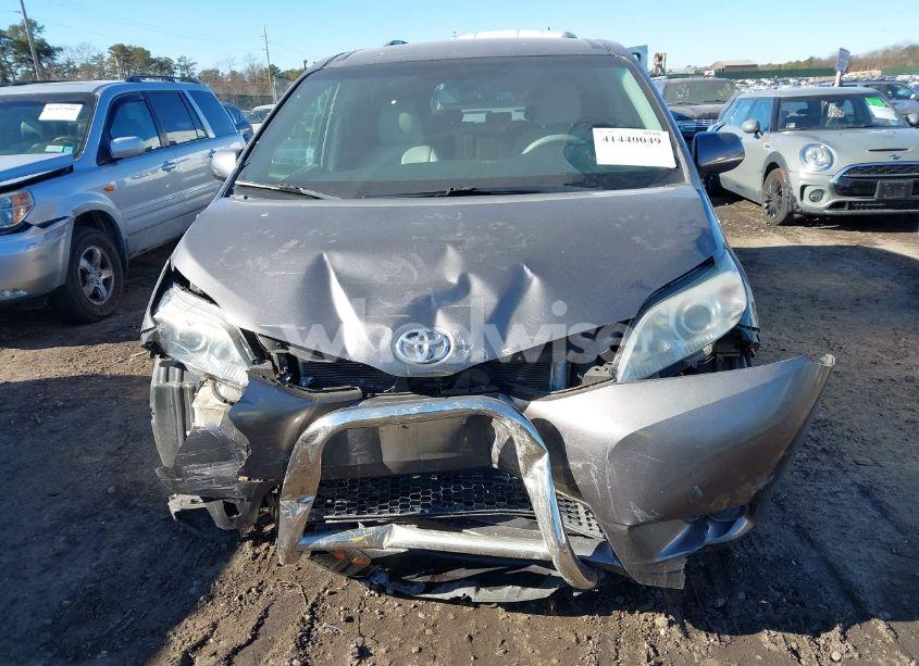 Photo 6 of 2012 Toyota Sienna LE V6 8 PASSENGER (VIN 5TDKK3DC7CS192043)