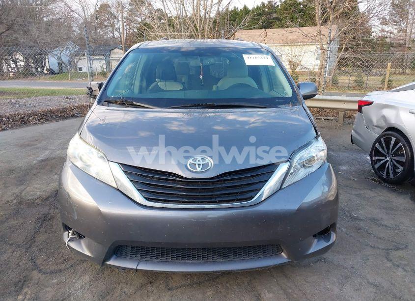 Photo 12 of 2012 Toyota Sienna LE V6 8 PASSENGER (VIN 5TDKK3DC7CS192754)