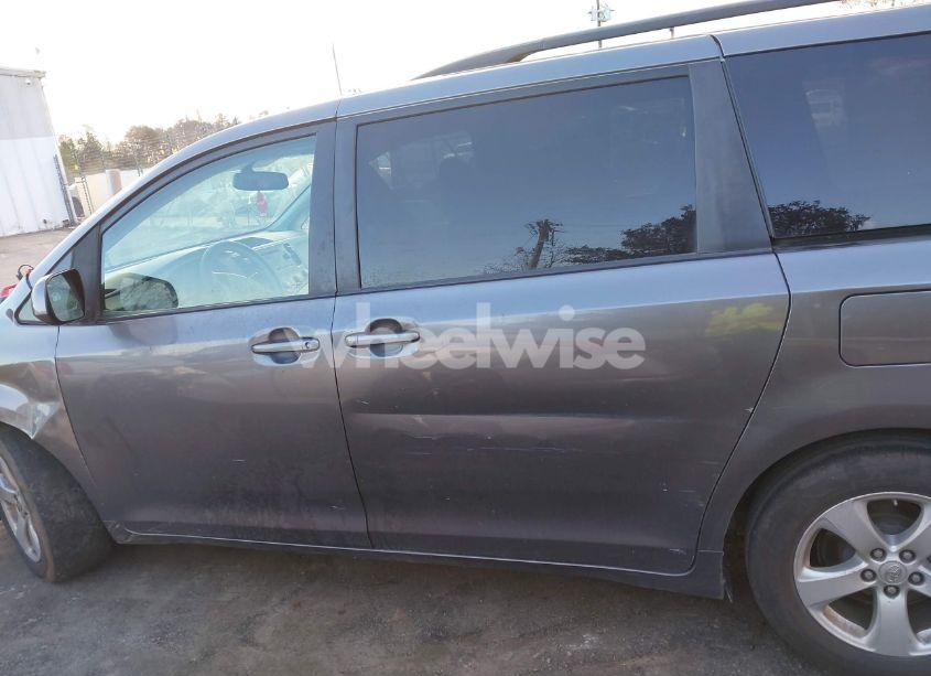 Photo 14 of 2012 Toyota Sienna LE V6 8 PASSENGER (VIN 5TDKK3DC7CS192754)