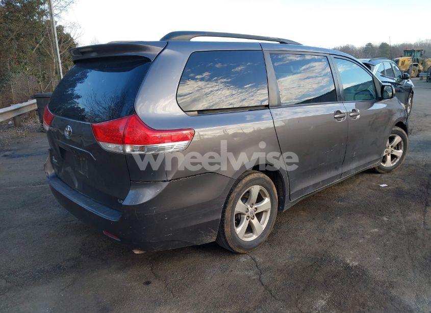 Photo 4 of 2012 Toyota Sienna LE V6 8 PASSENGER (VIN 5TDKK3DC7CS192754)