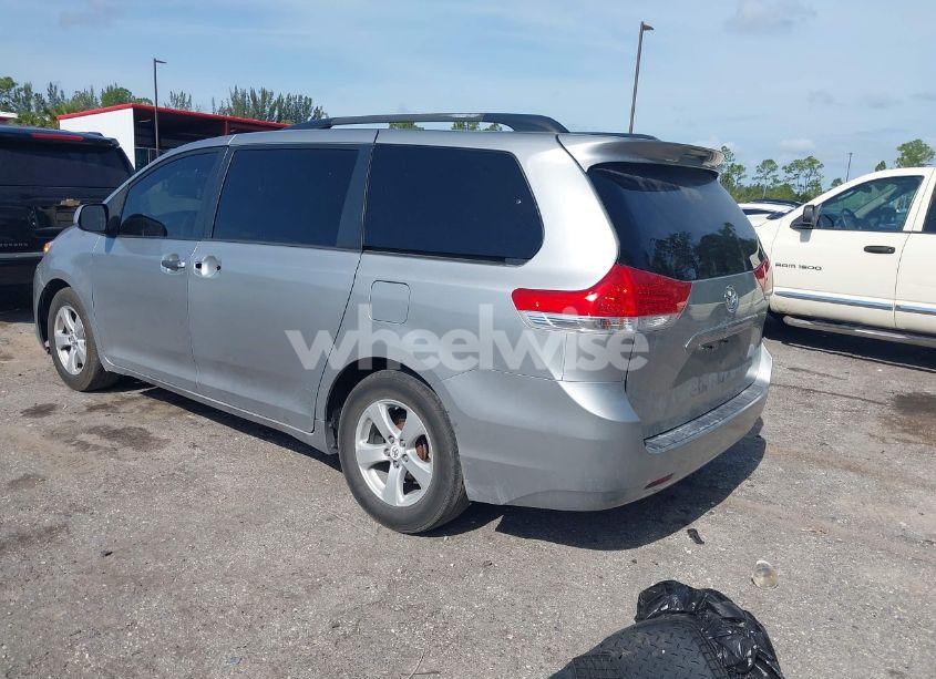 Photo 3 of 2012 Toyota Sienna LE V6 8 PASSENGER (VIN 5TDKK3DC7CS200870)