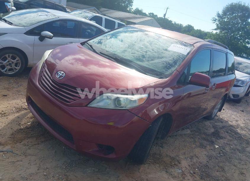 Photo 2 of 2012 Toyota Sienna LE V6 8 PASSENGER (VIN 5TDKK3DC7CS209567)