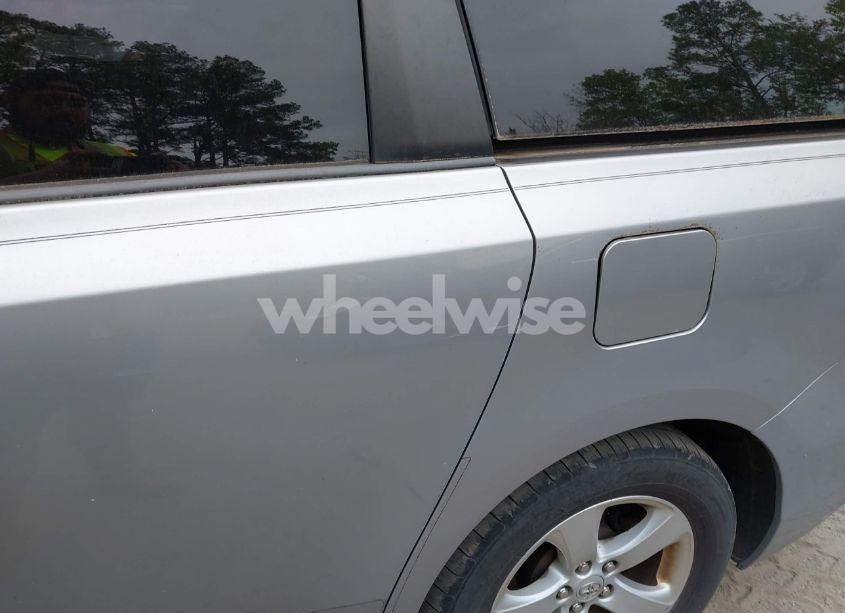 Photo 6 of 2012 Toyota Sienna LE V6 8 PASSENGER (VIN 5TDKK3DC7CS222416)