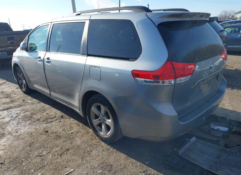 Photo 3 of 2012 Toyota Sienna LE V6 8 PASSENGER (VIN 5TDKK3DC7CS235599)