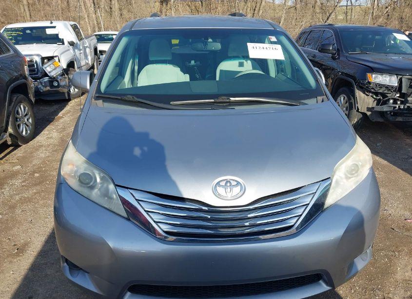 Photo 6 of 2012 Toyota Sienna LE V6 8 PASSENGER (VIN 5TDKK3DC7CS235599)