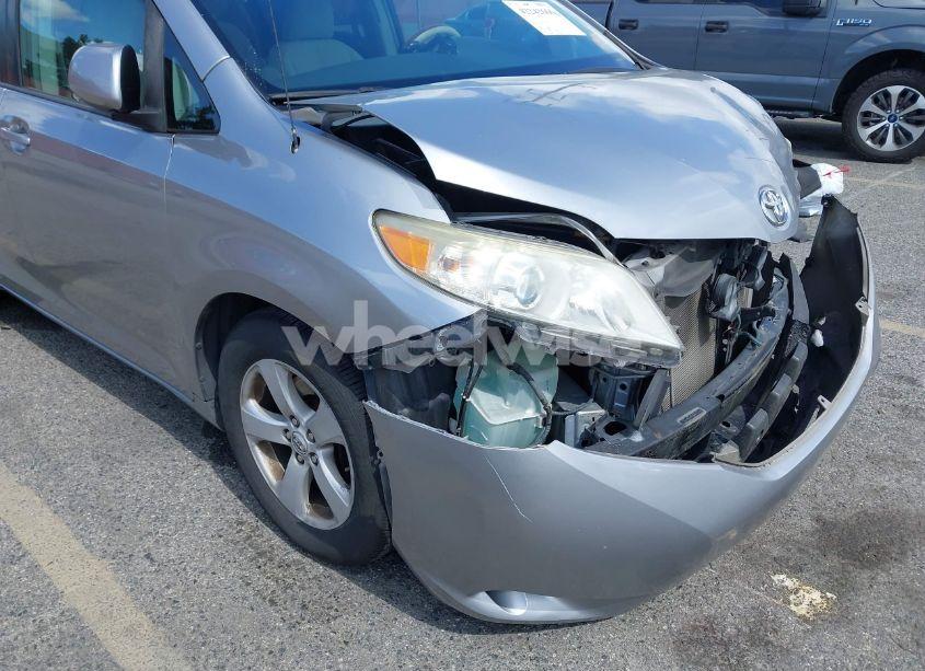 Photo 19 of 2012 Toyota Sienna LE V6 8 PASSENGER (VIN 5TDKK3DC7CS239670)