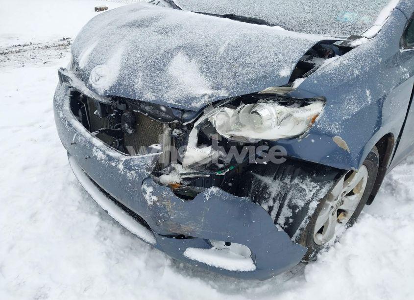 Photo 6 of 2013 Toyota Sienna LE V6 8 PASSENGER (VIN 5TDKK3DC7DS343383)