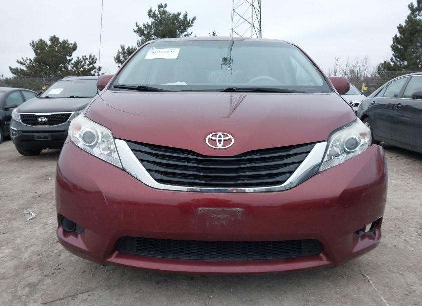Photo 12 of 2013 Toyota Sienna LE V6 8 PASSENGER (VIN 5TDKK3DC7DS351273)