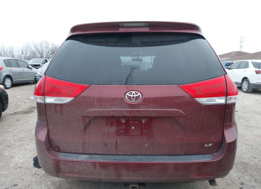 Photo 16 of 2013 Toyota Sienna LE V6 8 PASSENGER (VIN 5TDKK3DC7DS351273)