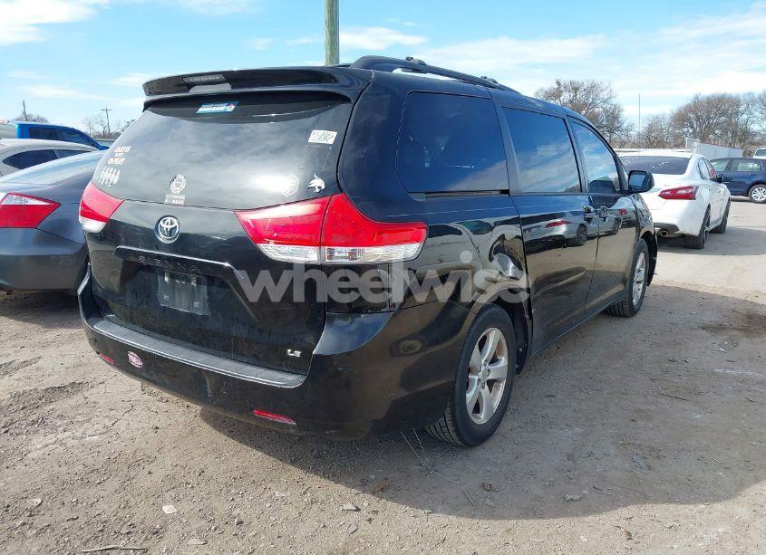 Photo 4 of 2013 Toyota Sienna LE V6 8 PASSENGER (VIN 5TDKK3DC7DS352293)