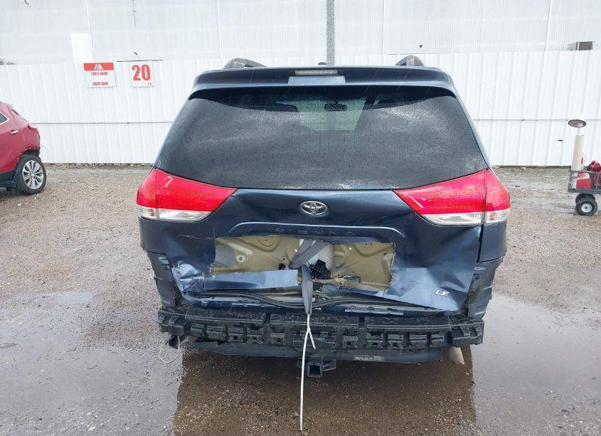 Photo 16 of 2014 Toyota Sienna LE V6 8 PASSENGER (VIN 5TDKK3DC7ES499859)