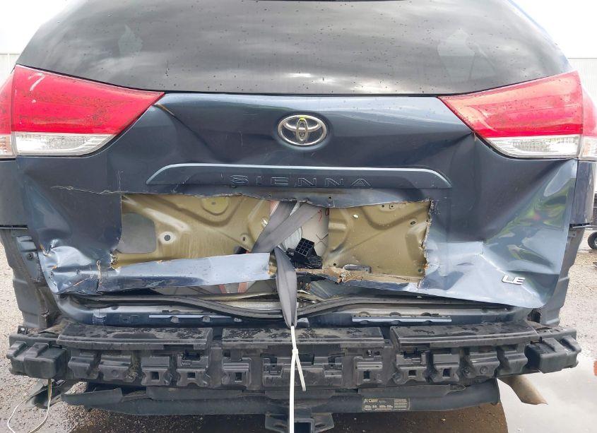Photo 6 of 2014 Toyota Sienna LE V6 8 PASSENGER (VIN 5TDKK3DC7ES499859)