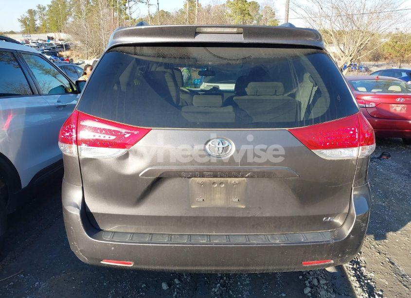 Photo 16 of 2014 Toyota Sienna LE V6 8 PASSENGER (VIN 5TDKK3DC7ES500587)