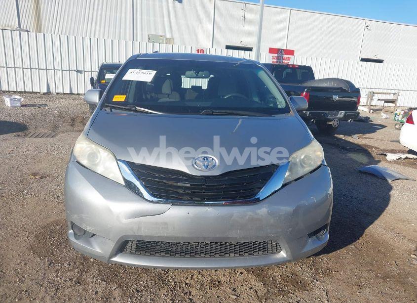 Photo 13 of 2015 Toyota Sienna LE 8 PASSENGER (VIN 5TDKK3DC7FS551850)