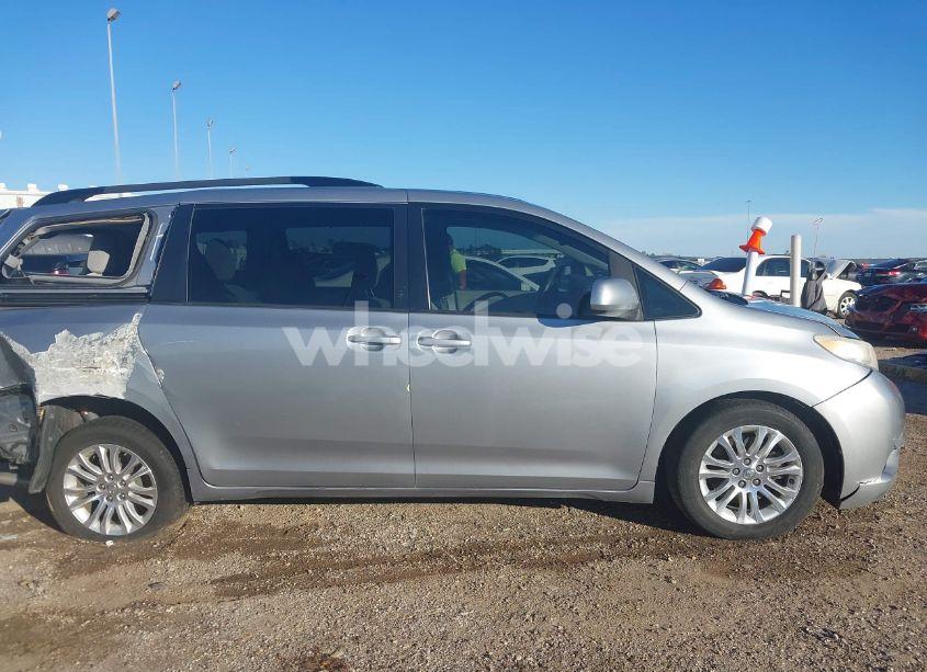 Photo 14 of 2015 Toyota Sienna LE 8 PASSENGER (VIN 5TDKK3DC7FS551850)