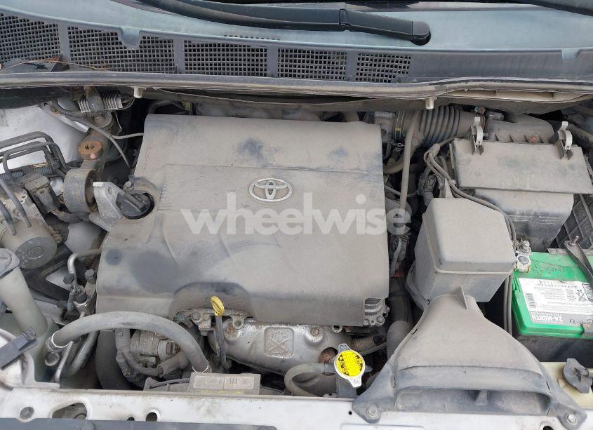 Photo 10 of 2015 Toyota Sienna LE 8 PASSENGER (VIN 5TDKK3DC7FS562234)