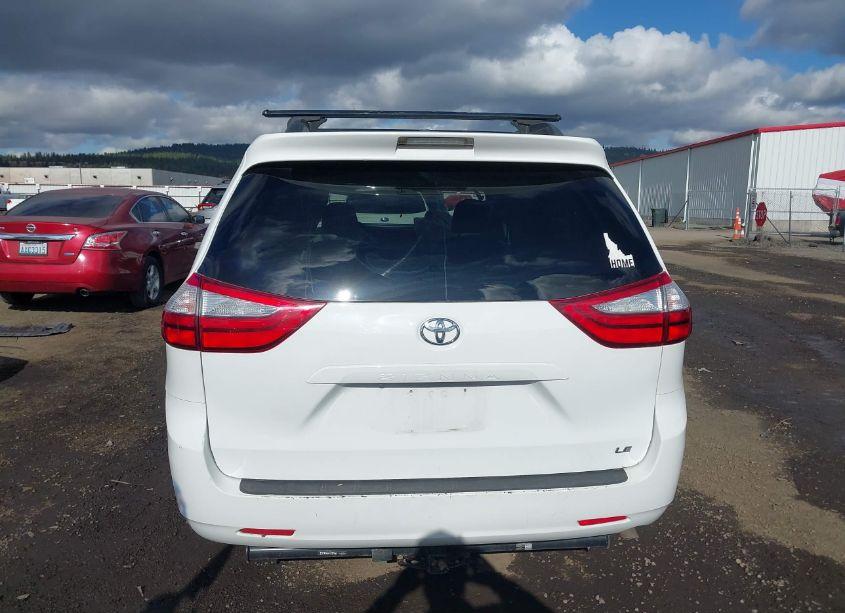 Photo 16 of 2015 Toyota Sienna LE 8 PASSENGER (VIN 5TDKK3DC7FS586761)