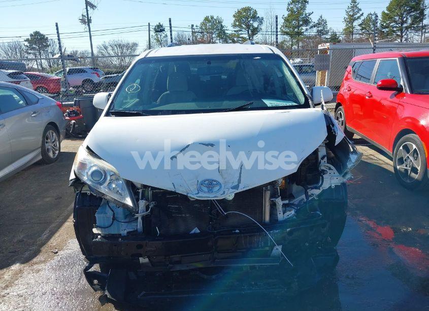 Photo 13 of 2015 Toyota Sienna LE 8 PASSENGER (VIN 5TDKK3DC7FS609780)