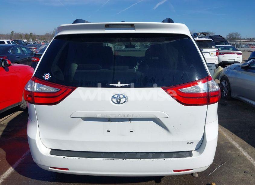 Photo 17 of 2015 Toyota Sienna LE 8 PASSENGER (VIN 5TDKK3DC7FS609780)