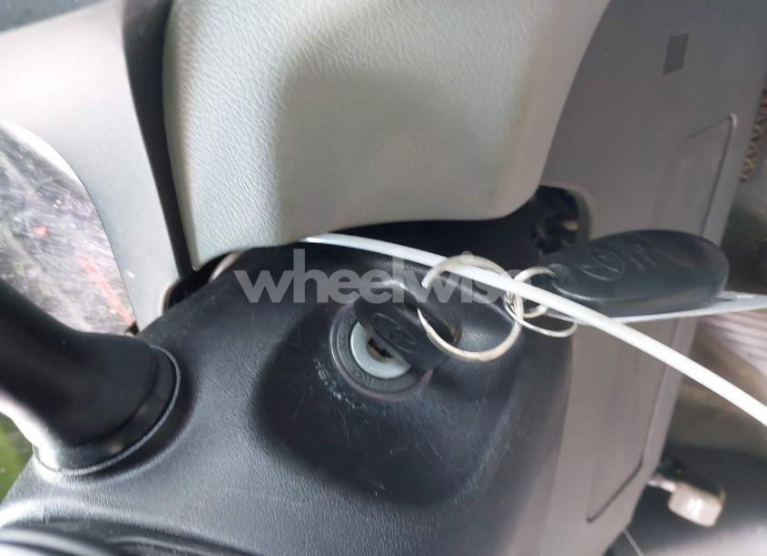 Photo 11 of 2015 Toyota Sienna LE 8 PASSENGER (VIN 5TDKK3DC7FS642780)