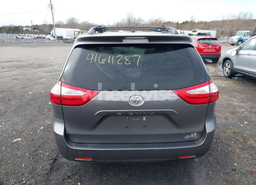 Photo 17 of 2015 Toyota Sienna LE 8 PASSENGER (VIN 5TDKK3DC7FS642780)