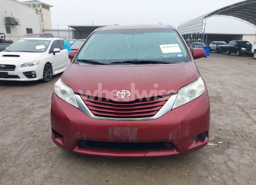 Photo 12 of 2015 Toyota Sienna LE 8 PASSENGER (VIN 5TDKK3DC7FS661636)