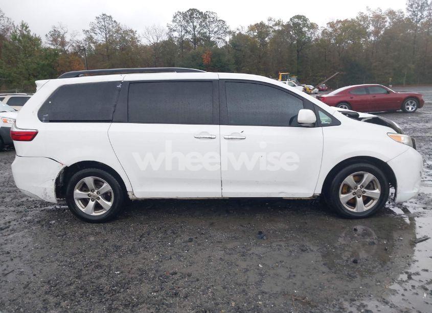 Photo 13 of 2015 Toyota Sienna LE 8 PASSENGER (VIN 5TDKK3DC7FS682888)