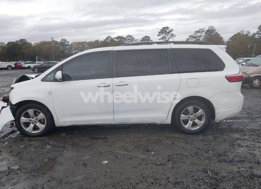 Photo 14 of 2015 Toyota Sienna LE 8 PASSENGER (VIN 5TDKK3DC7FS682888)