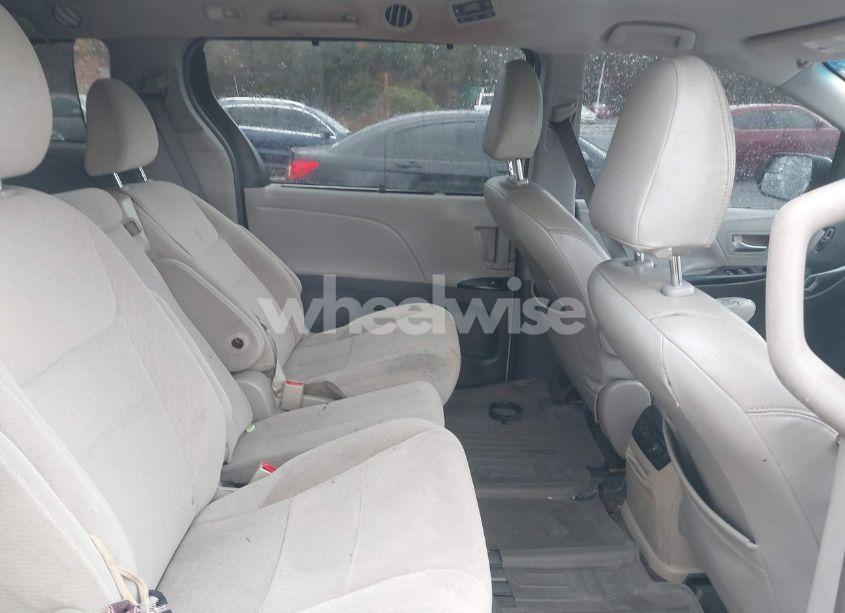 Photo 8 of 2015 Toyota Sienna LE 8 PASSENGER (VIN 5TDKK3DC7FS682888)