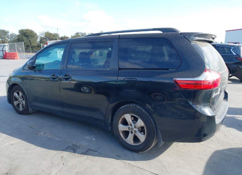 Photo 14 of 2016 Toyota Sienna LE 8 PASSENGER (VIN 5TDKK3DC7GS718791)