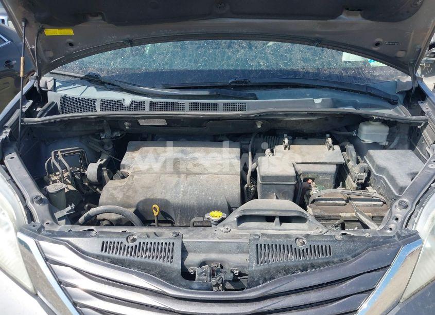 Photo 10 of 2012 Toyota Sienna LE V6 8 PASSENGER (VIN 5TDKK3DC8CS180967)