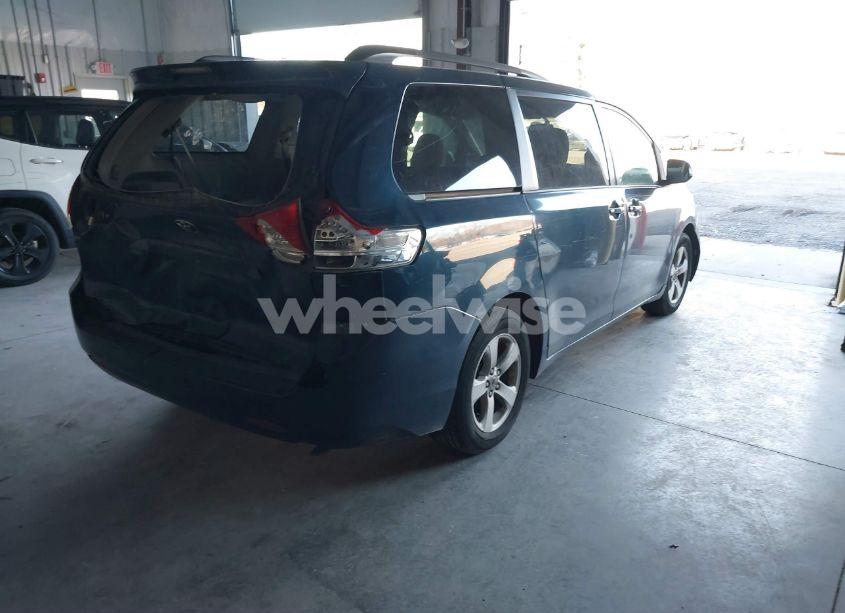 Photo 4 of 2012 Toyota Sienna LE V6 8 PASSENGER (VIN 5TDKK3DC8CS214860)