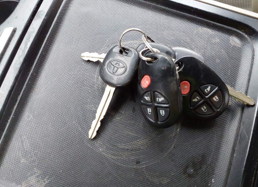 Photo 11 of 2012 Toyota Sienna LE V6 8 PASSENGER (VIN 5TDKK3DC8CS267056)