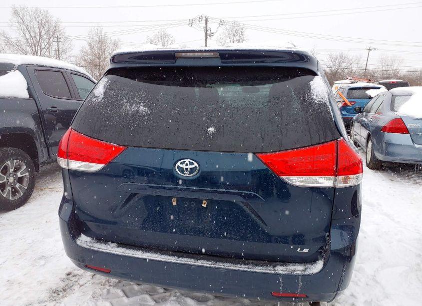 Photo 16 of 2012 Toyota Sienna LE V6 8 PASSENGER (VIN 5TDKK3DC8CS267056)