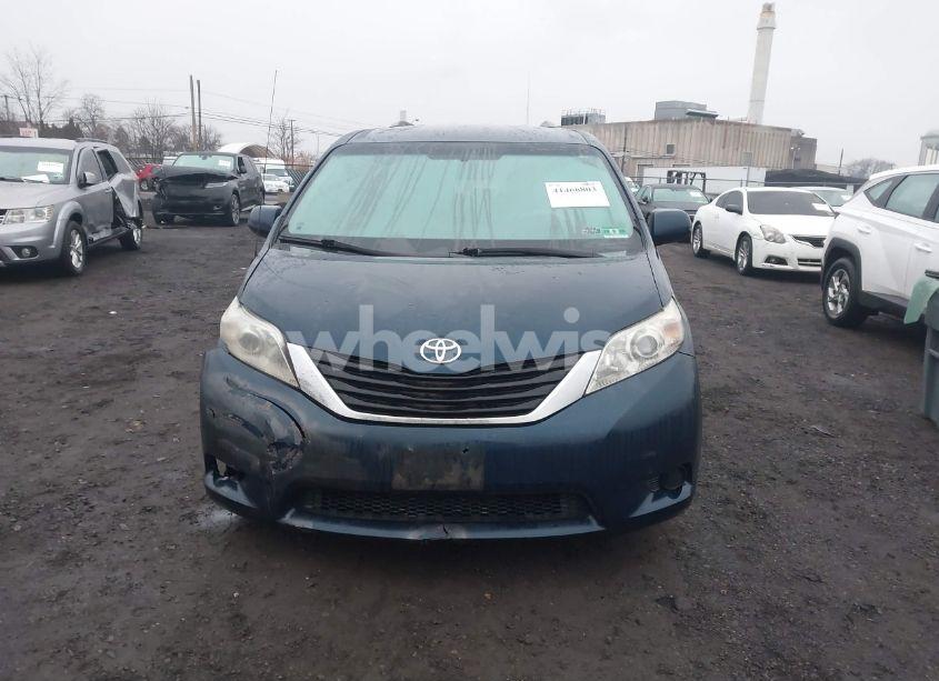 Photo 12 of 2012 Toyota Sienna LE V6 8 PASSENGER (VIN 5TDKK3DC8CS273052)